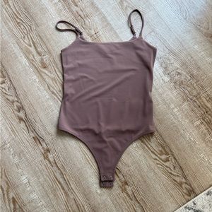 Express body contour bodysuit